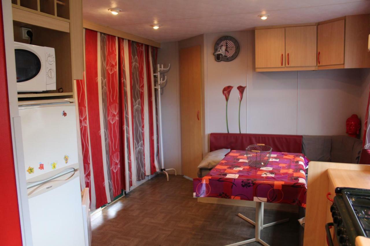 Les Mobiles Homes De La Palmyre Ле Мат Екстериор снимка